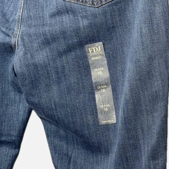 NEW - FDJ Olivia Jeans Size 18 - Picture 4 of 4